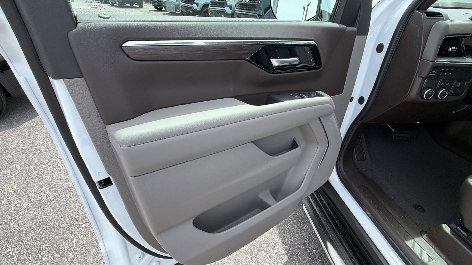 New 2026 Chevrolet Tahoe LS RWD image 11