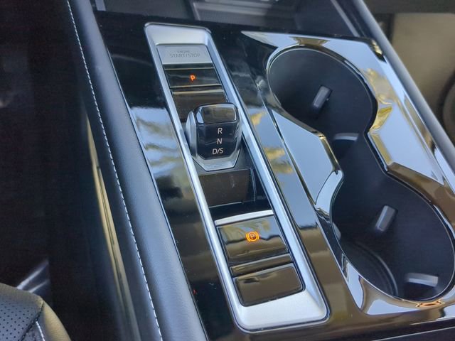 Certified 2024 Volkswagen Atlas SE image 27