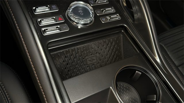 New 2026 Lincoln Nautilus Reserve image 26