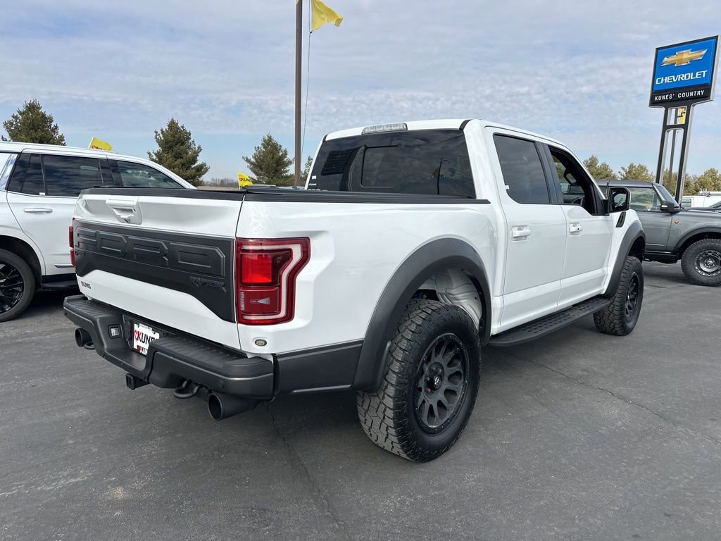 Used 2018 Ford F150 Raptor w/ Equipment Group 802A Luxury image 10