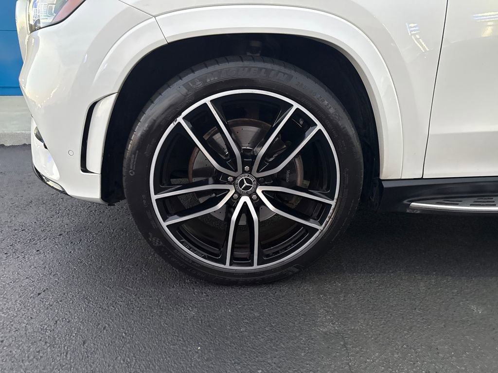 Used 2022 Mercedes-Benz GLS 450 4MATIC image 34
