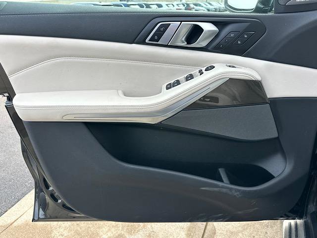 Certified 2023 BMW X5 xDrive40i w/ Executive Package image 18