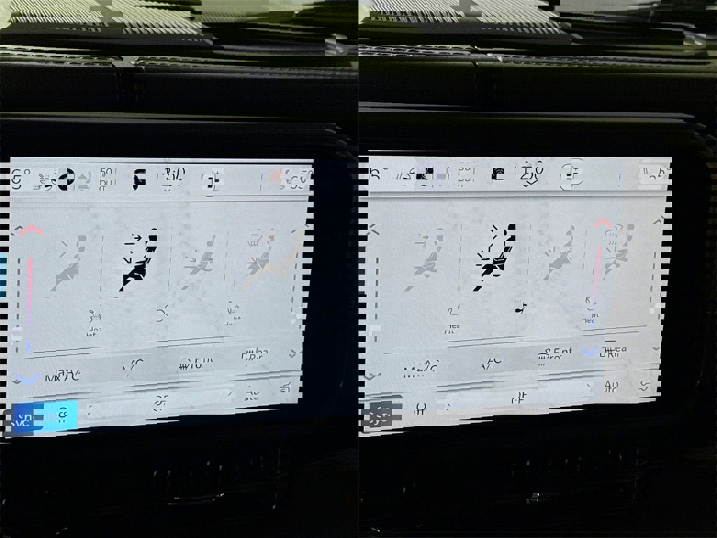 Used 2025 Jeep Wrangler Sahara w/ Safety Group image 13