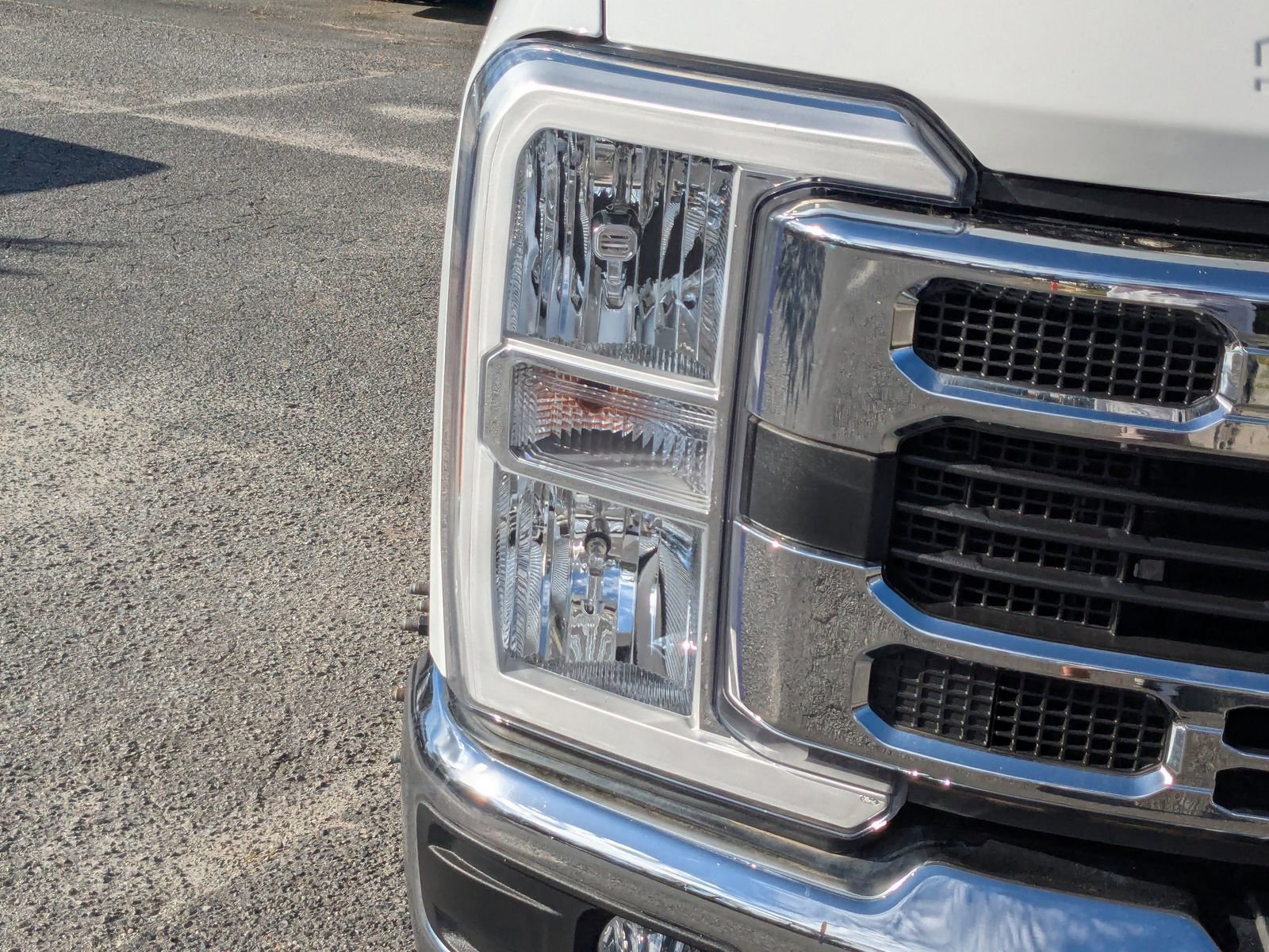 New 2023 Ford F350 XL w/ XL Chrome Package image 10