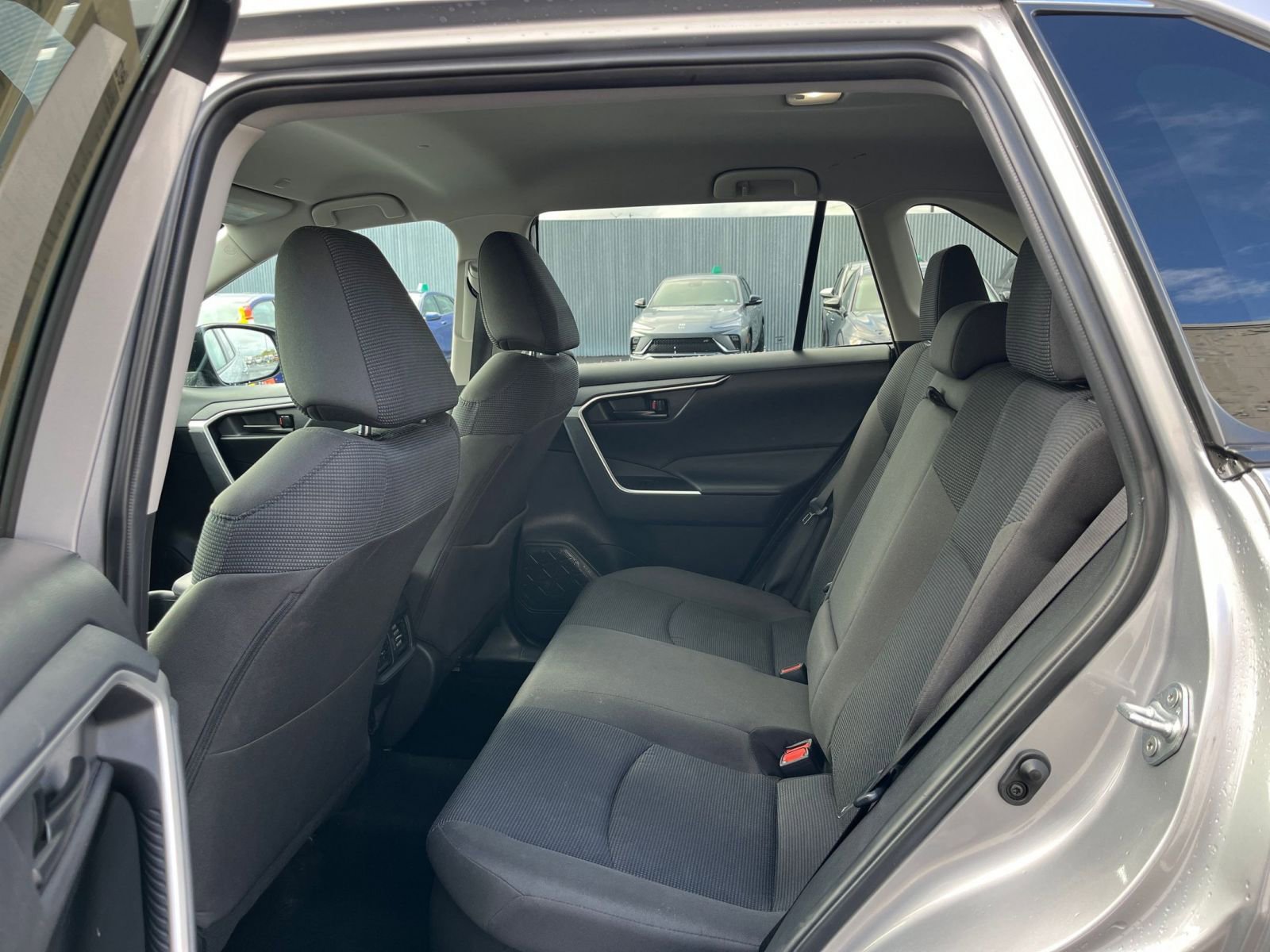 Used 2025 Toyota RAV4 LE image 25