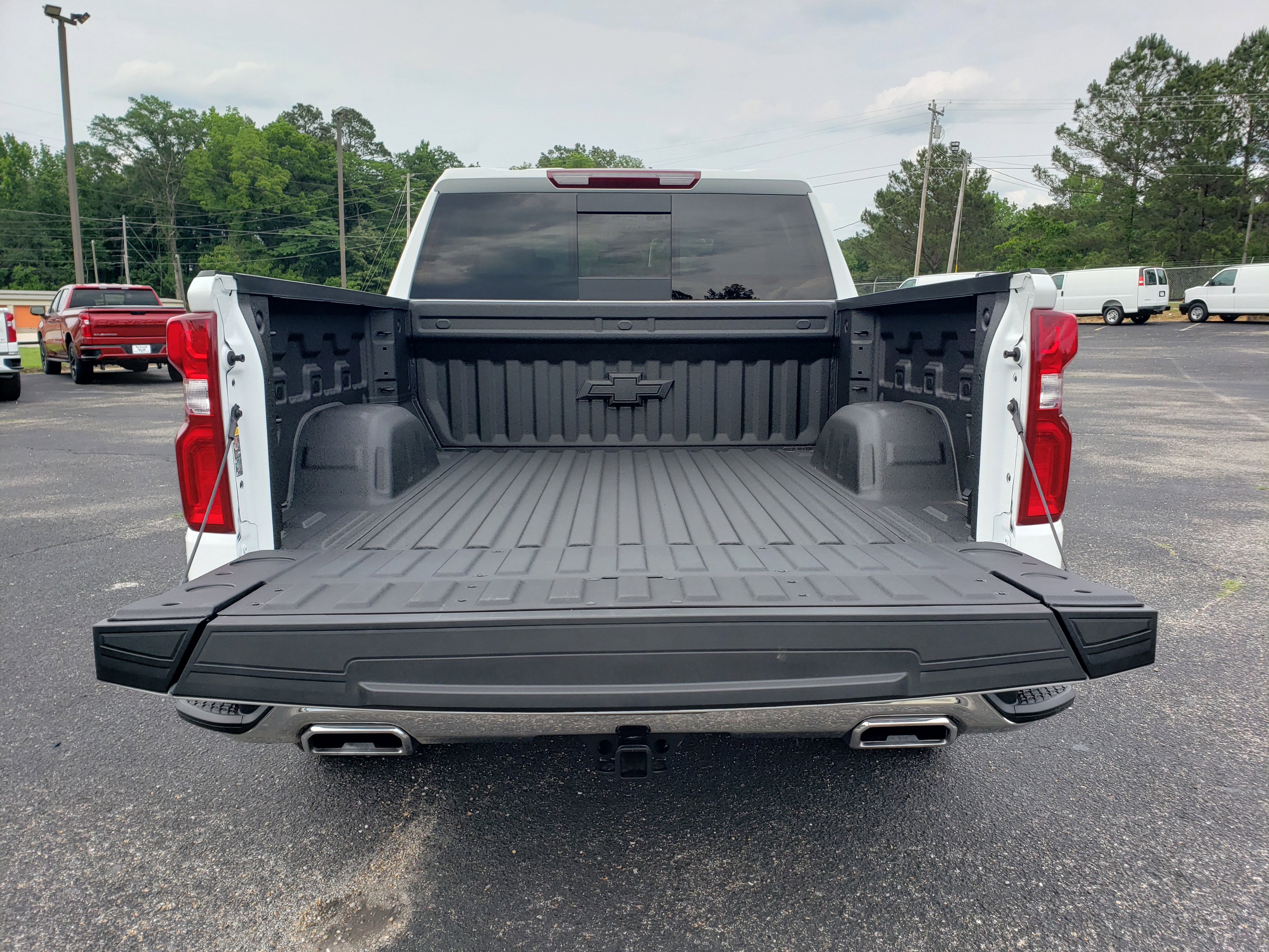 New 2026 Chevrolet Silverado 1500 LTZ AWD/4WD image 10