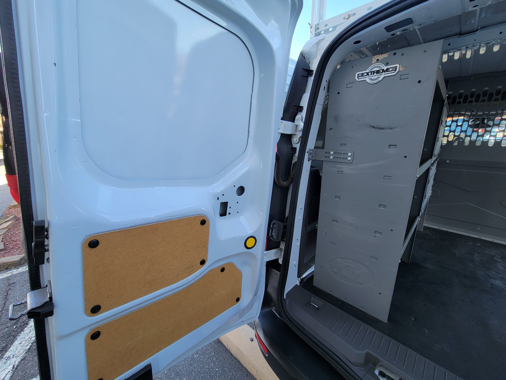 Used 2021 Ford Transit Connect XL image 32