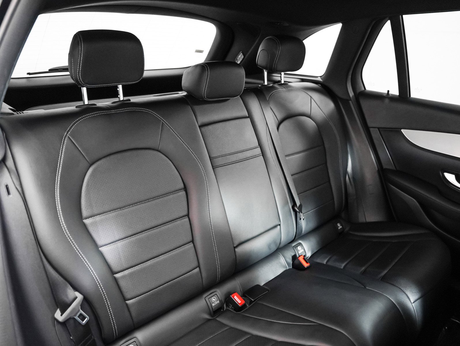 Certified 2022 Mercedes-Benz GLC 300 image 11