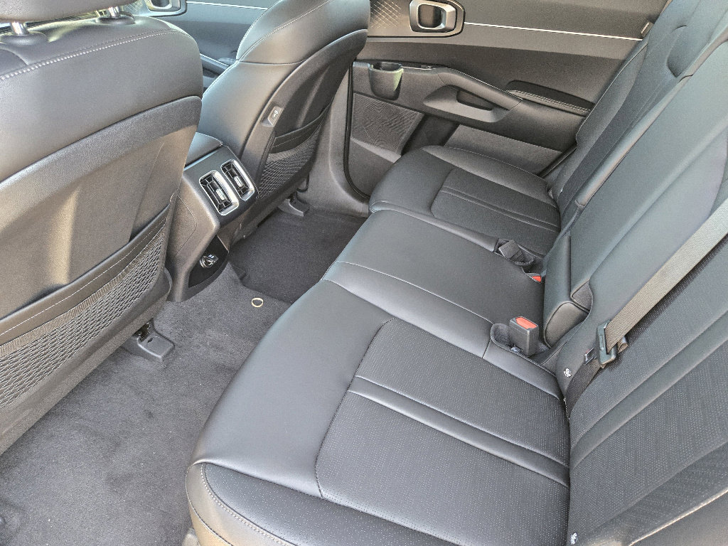 New 2026 Kia Sorento EX image 19