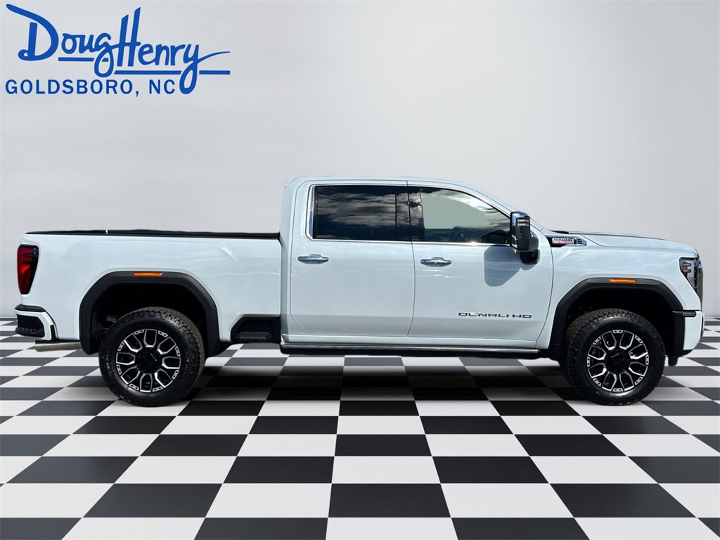 New 2026 GMC Sierra 2500 Denali w/ Denali Reserve Package image 6