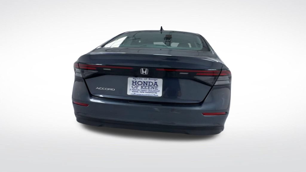 Used 2023 Honda Accord EX image 10