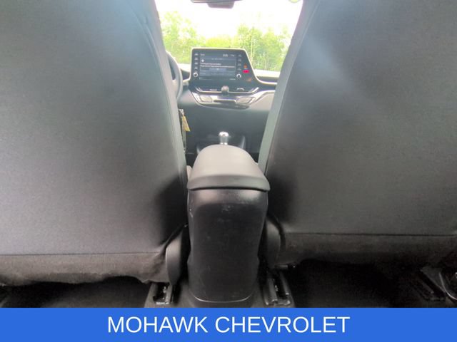 Used 2021 Toyota C-HR LE FWD image 20