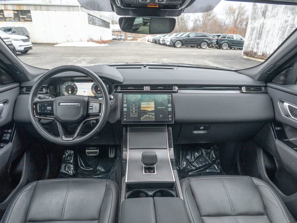 Used 2024 Land Rover Range Rover Velar Dynamic SE image 18