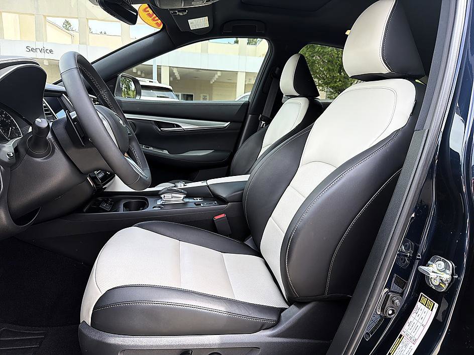 Certified 2025 INFINITI QX55 Luxe w/ Cargo Package image 14