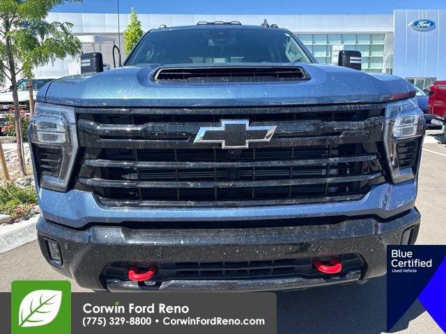 Used 2025 Chevrolet Silverado 3500 LT w/ Trail Boss Package AWD/4WD video 2
