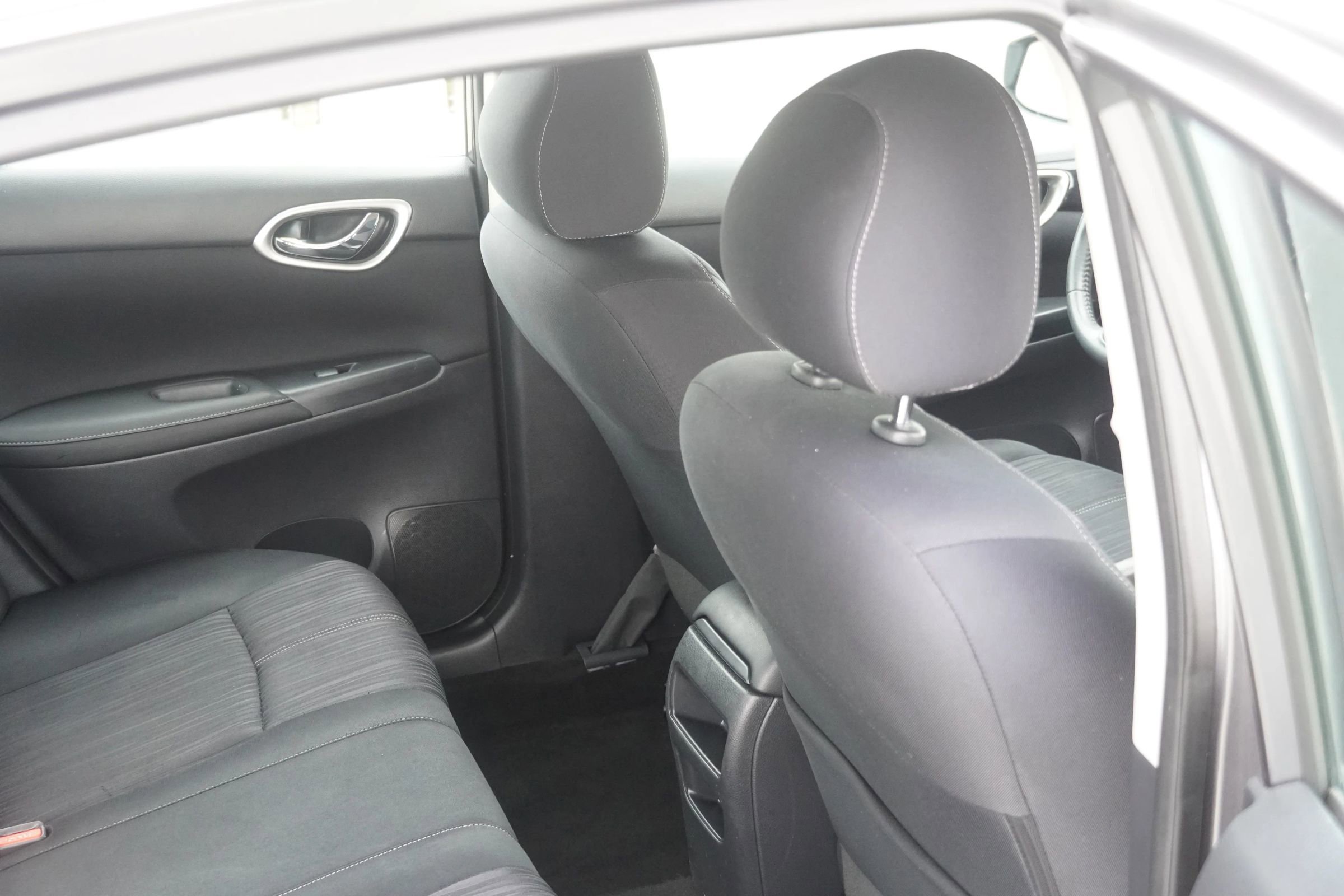 Used 2017 Nissan Sentra SV image 20