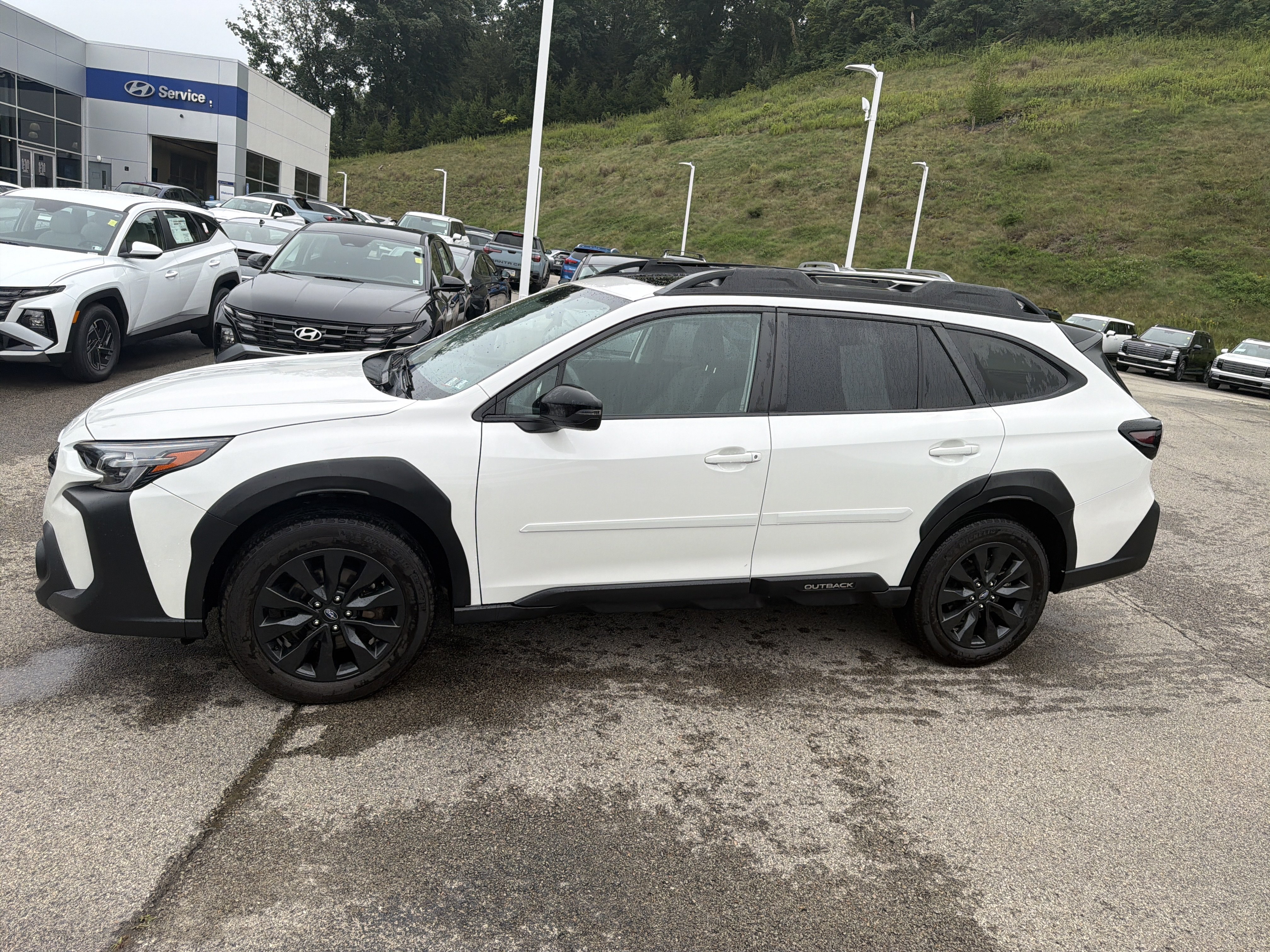 Certified 2024 Subaru Outback Onyx Edition XT AWD/4WD image 10
