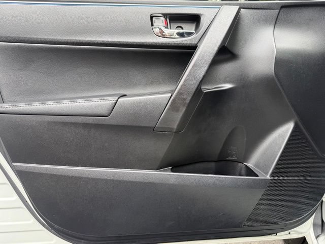 Used 2015 Toyota Corolla S FWD image 11