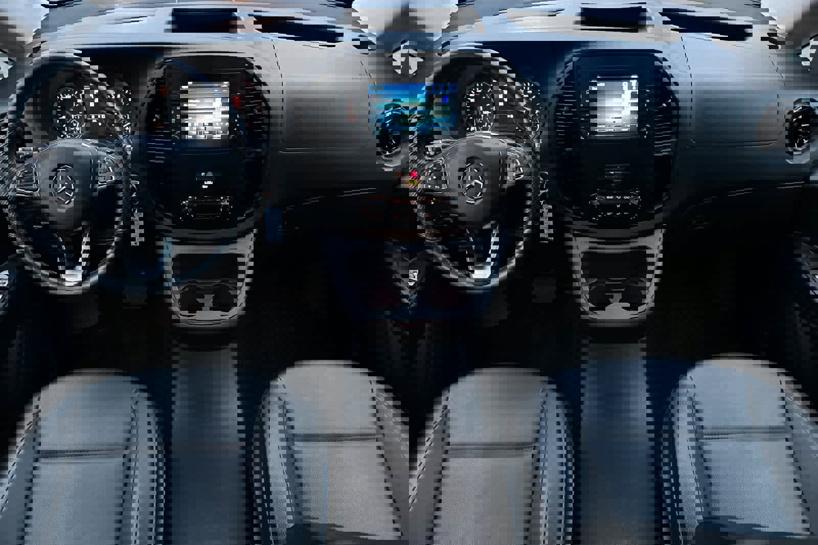 Used 2023 Mercedes-Benz Metris Passenger image 12