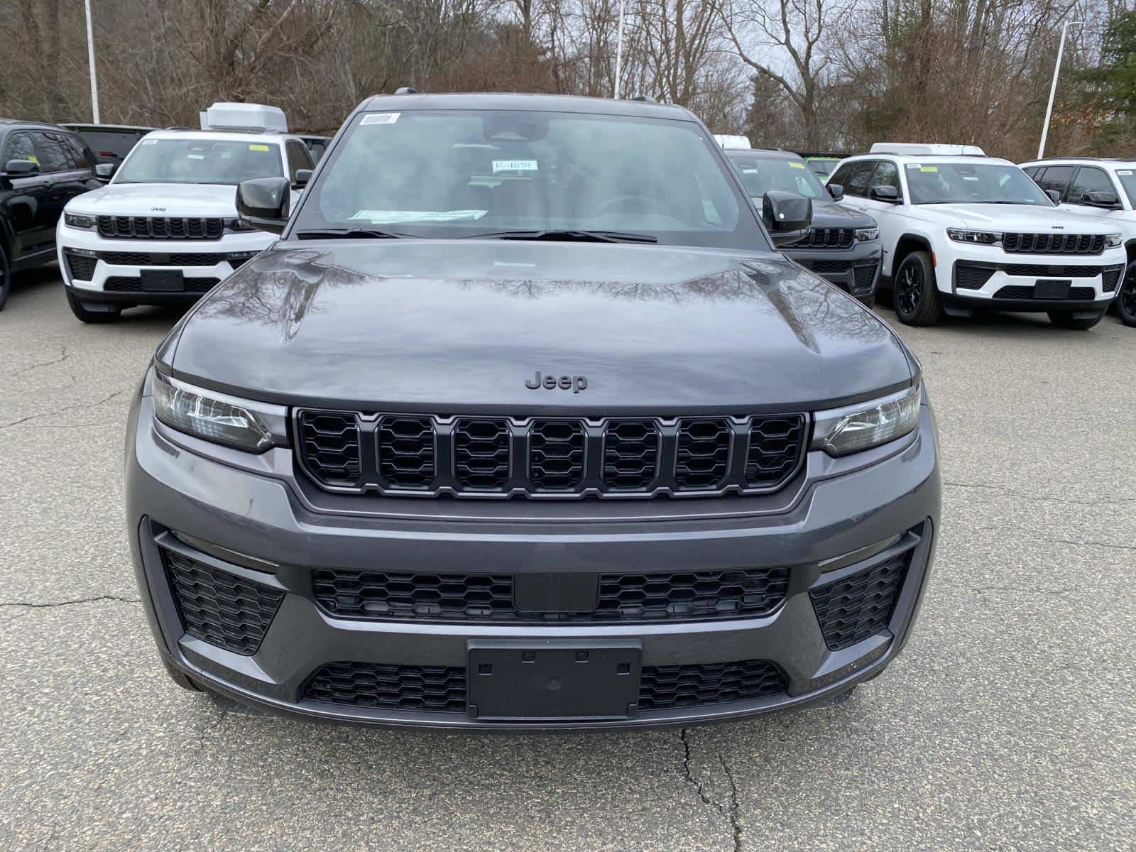 New 2026 Jeep Grand Cherokee Limited w/ Limited Altitude Package image 2