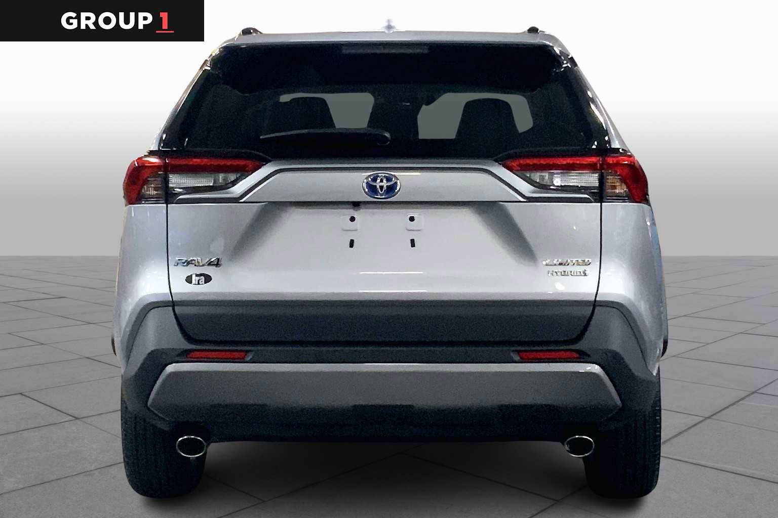 Used 2021 Toyota RAV4 Limited image 4