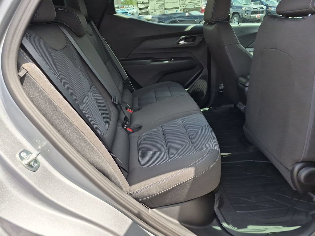 New 2027 Chevrolet Bolt LT w/ Comfort Package FWD image 32