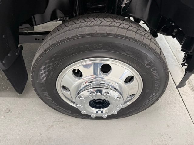 New 2026 Ford F450 Lariat AWD/4WD image 5