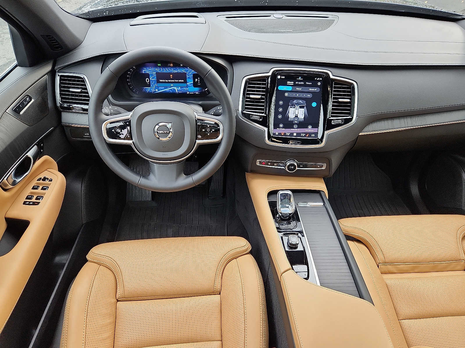 Certified 2024 Volvo XC90 B6 Ultimate AWD/4WD image 11