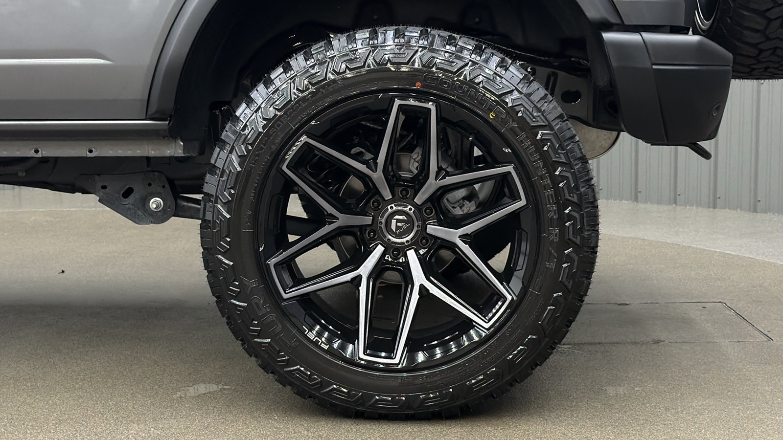 Used 2025 Ford Bronco Badlands AWD/4WD image 12