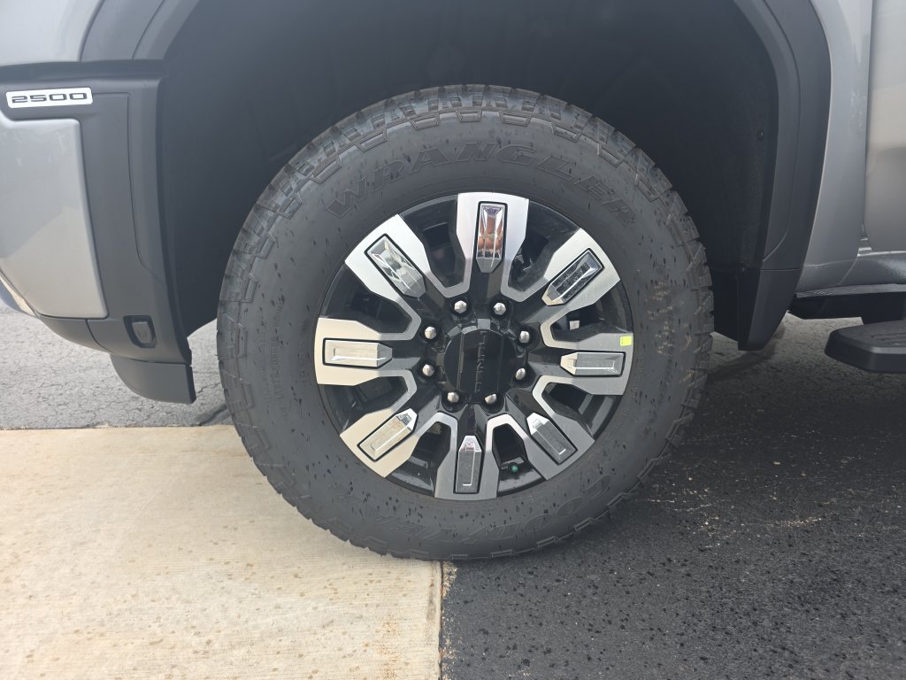 New 2026 GMC Sierra 2500 Denali AWD/4WD image 27