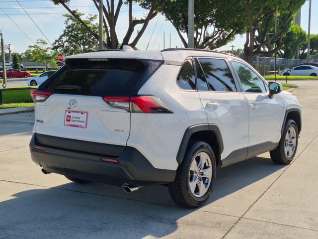 Certified 2023 Toyota RAV4 XLE w/ Convenience Package FWD image 5