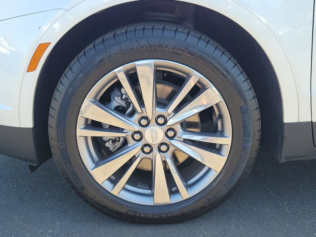 Certified 2024 Cadillac XT5 Premium Luxury FWD image 33