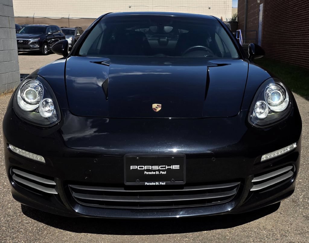 Used 2015 Porsche Panamera 4 AWD/4WD image 3