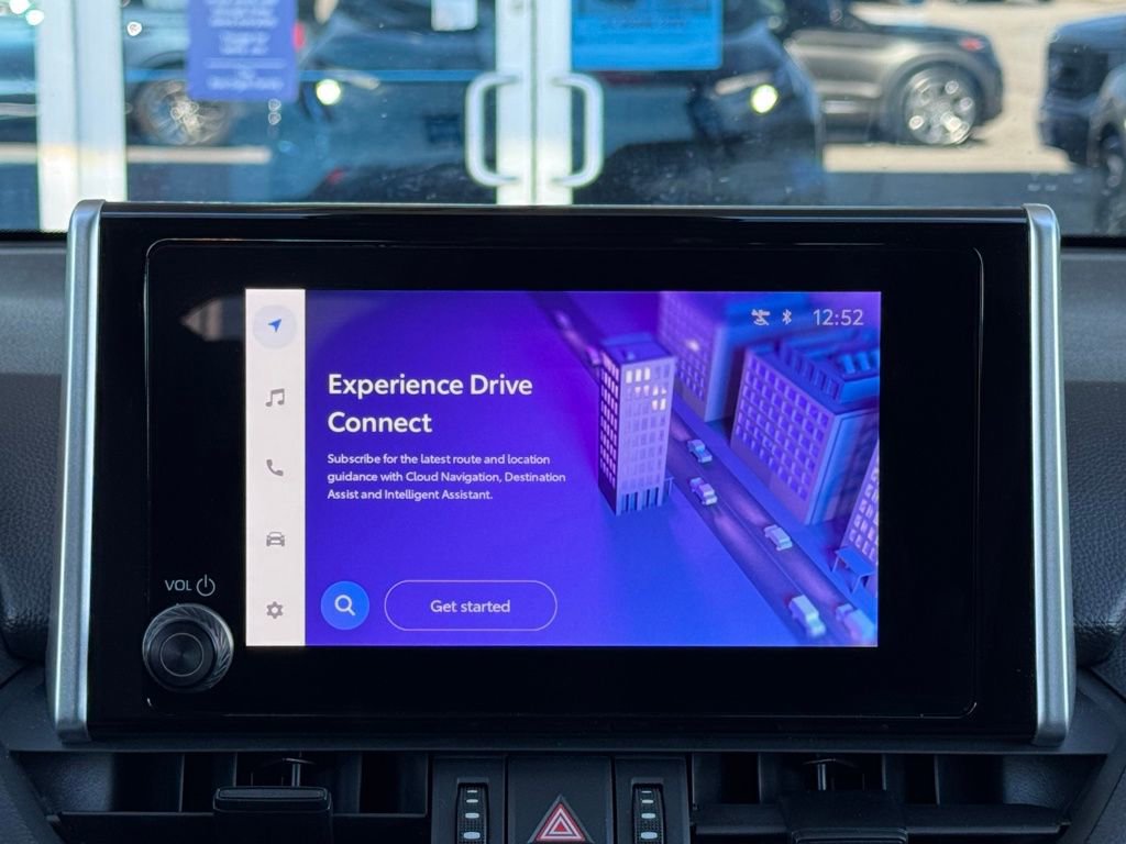 Used 2024 Toyota RAV4 Adventure image 17