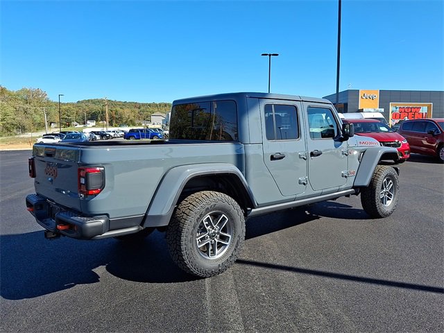 New 2025 Jeep Gladiator Mojave image 10