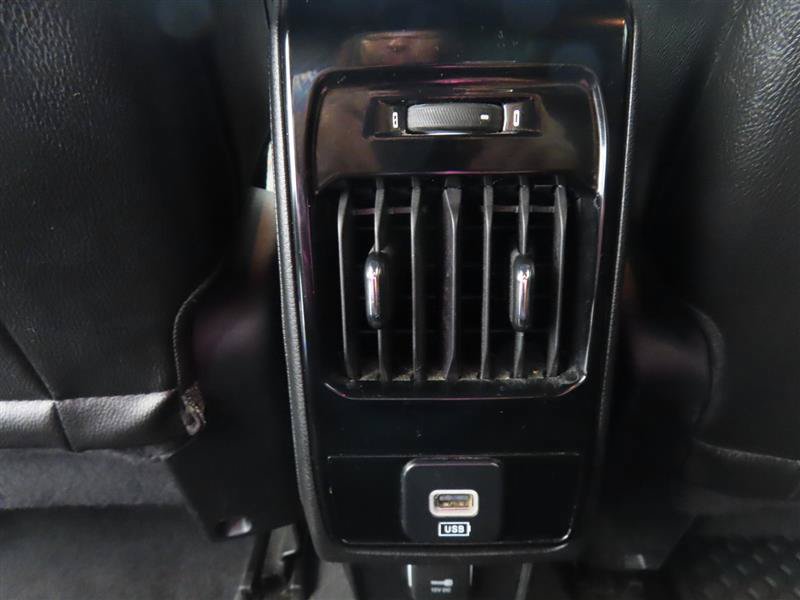 Used 2024 Jeep Compass Trailhawk AWD/4WD image 31