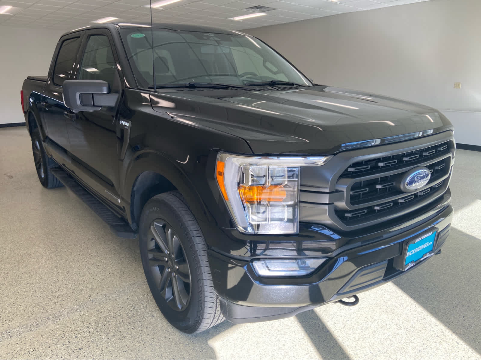 Used 2023 Ford F150 XLT w/ Equipment Group 302A High AWD/4WD image 5