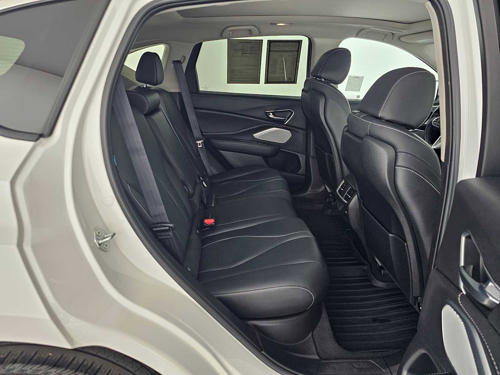 Used 2023 Acura RDX FWD w/ Technology Package image 12