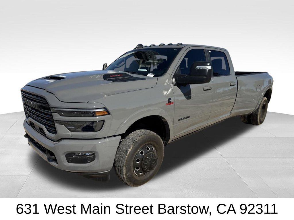 Used 2025 RAM 3500 Limited AWD/4WD image 8
