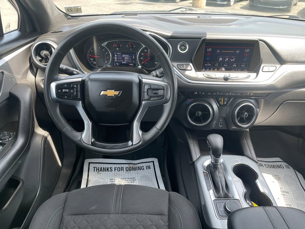 Used 2022 Chevrolet Blazer LT FWD image 19