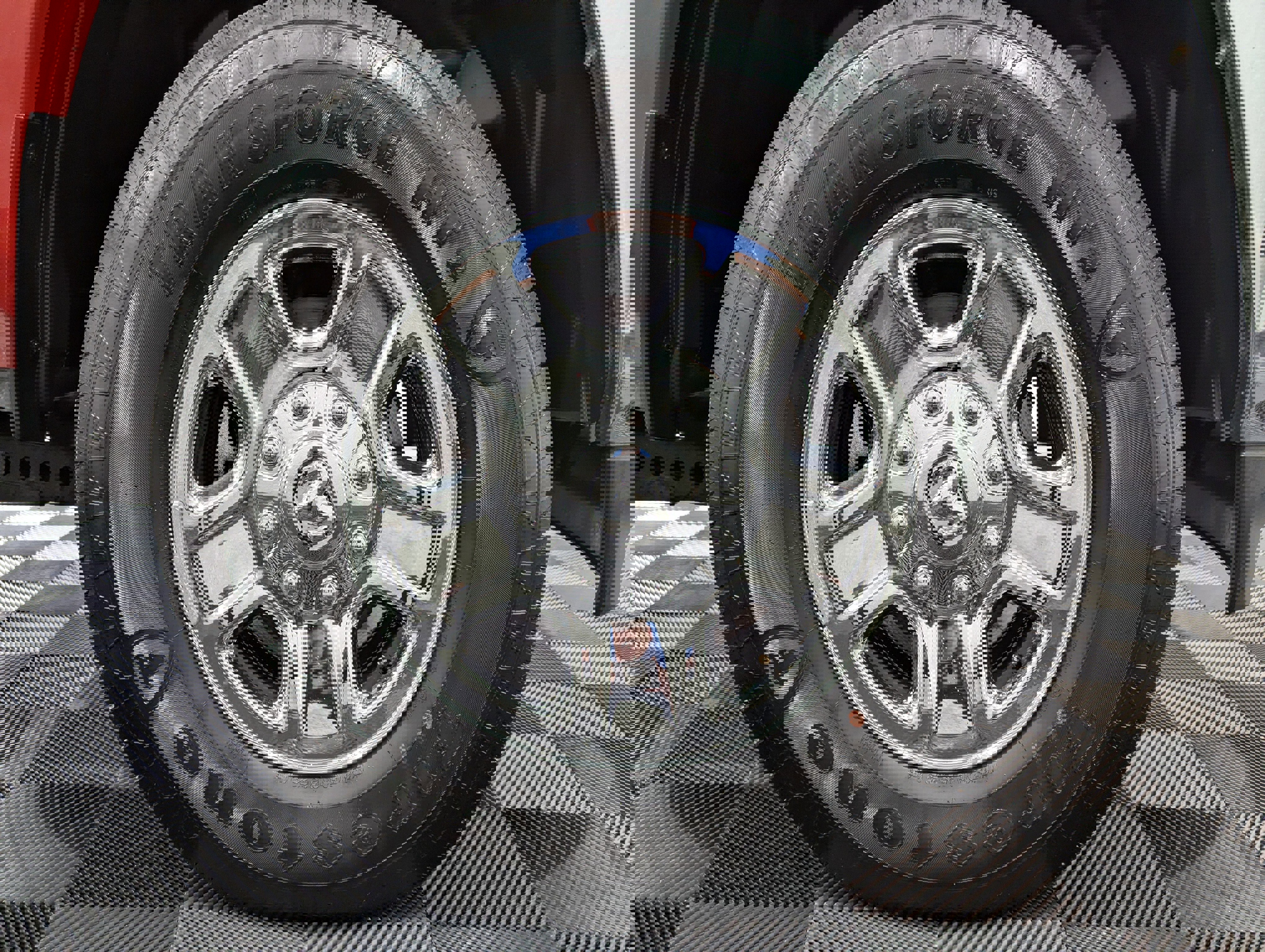 Used 2024 RAM 2500 Big Horn w/ Bed Utility Group image 6