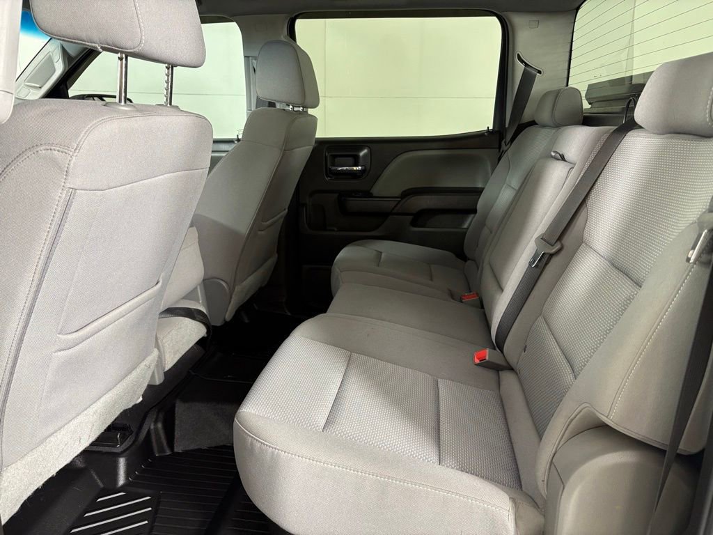 Used 2018 Chevrolet Silverado 1500 Custom w/ Custom Value Package AWD/4WD image 35