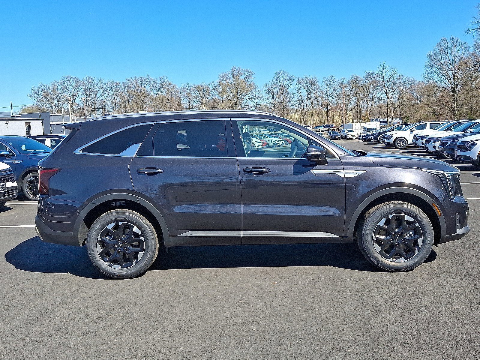 New 2026 Kia Sorento S image 8