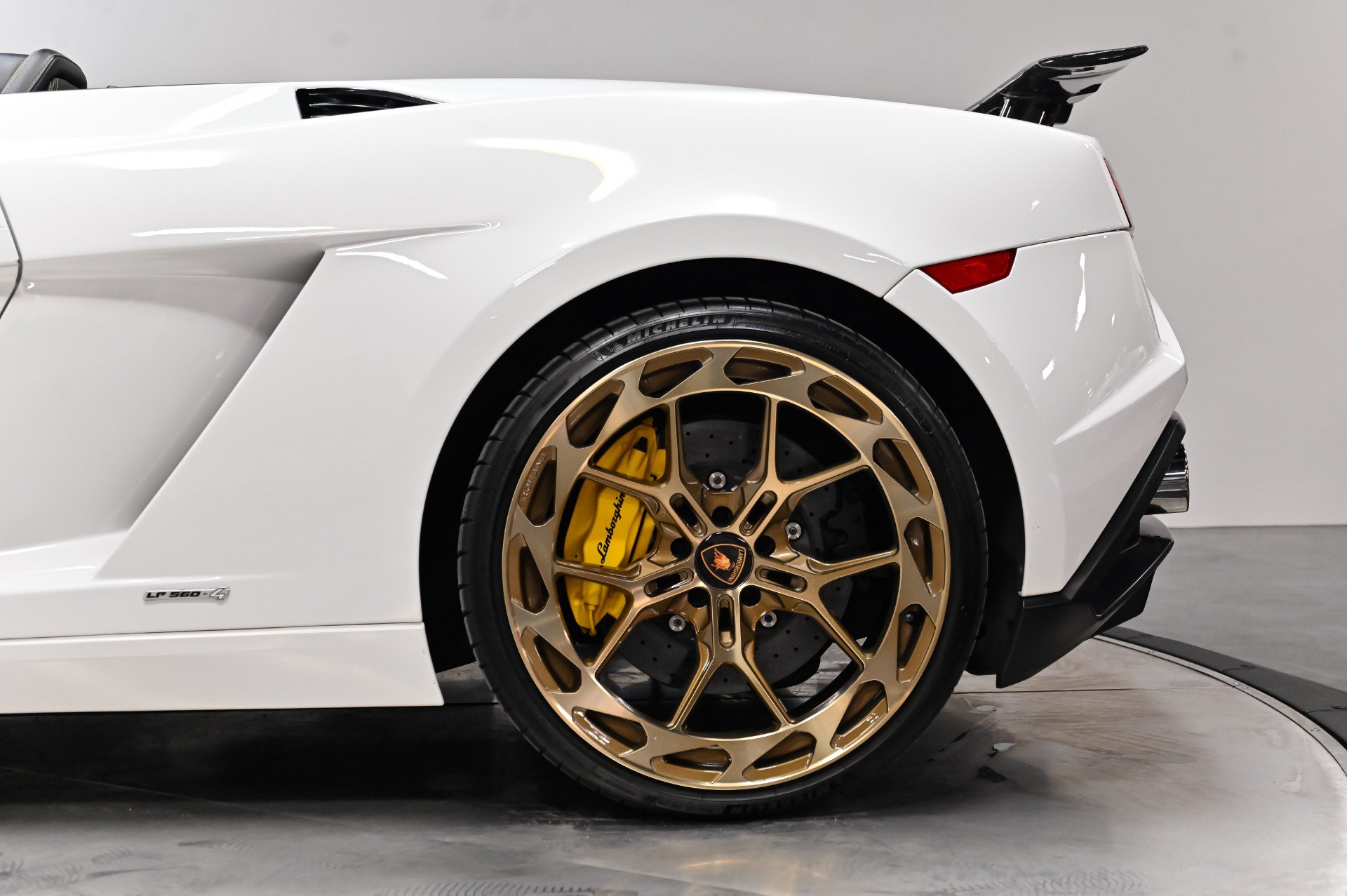 Used 2013 Lamborghini Gallardo LP 560-4 AWD/4WD image 25