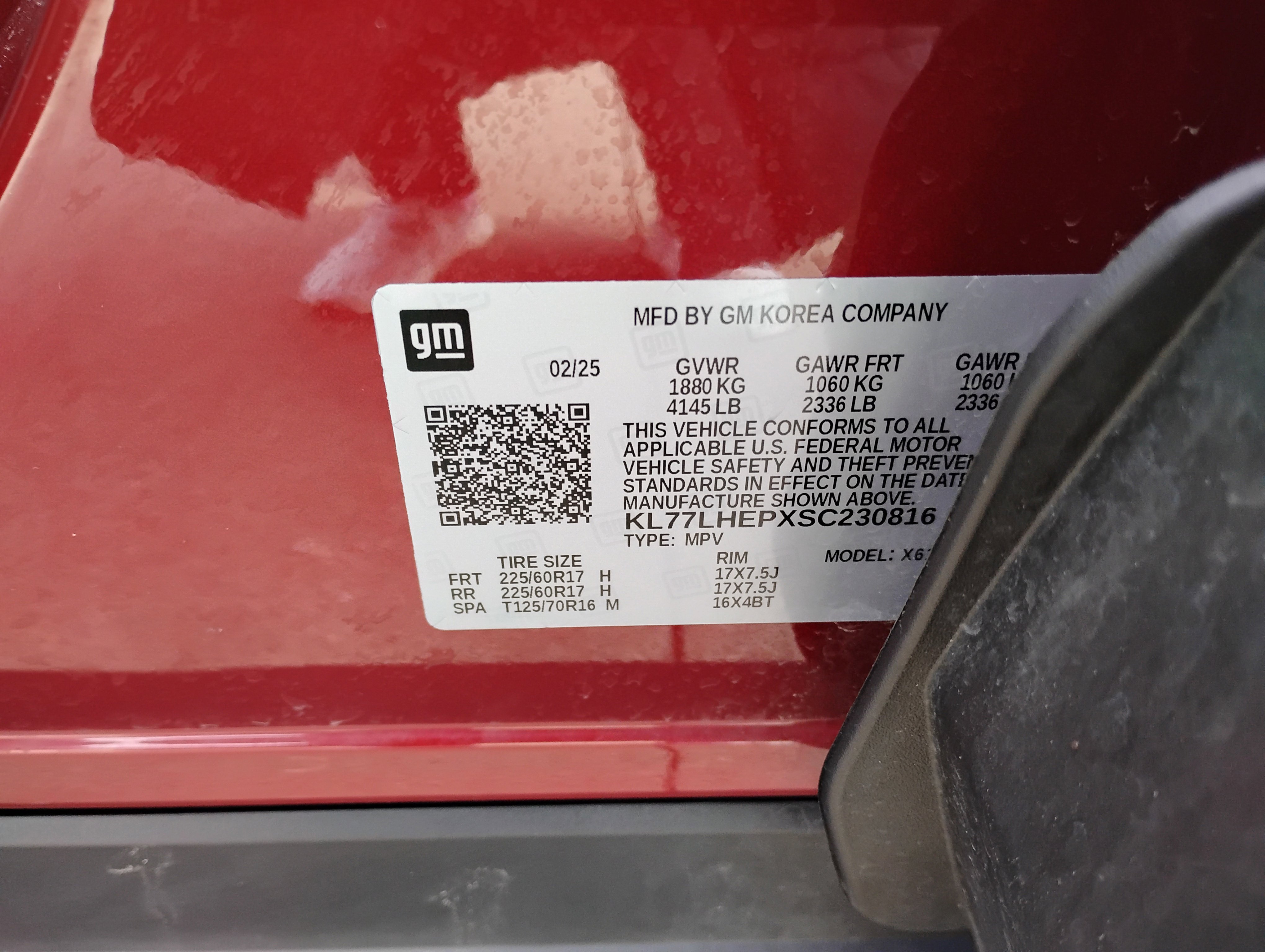 Used 2025 Chevrolet Trax LT w/ LT Convenience Package image 38