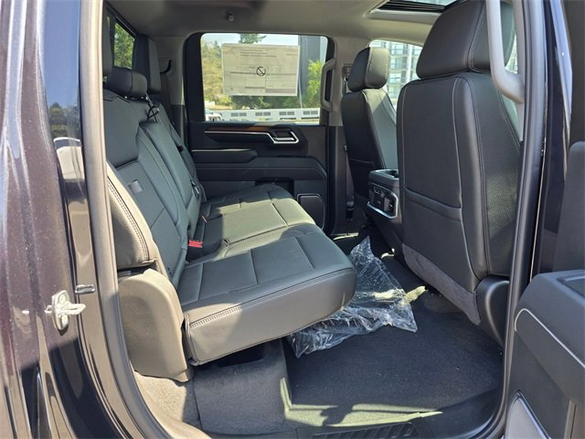 New 2025 GMC Sierra 3500 Denali w/ Denali Reserve Package image 13