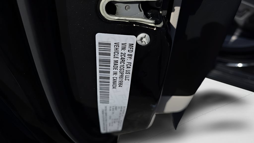 Used 2023 Chrysler Voyager LX FWD image 30