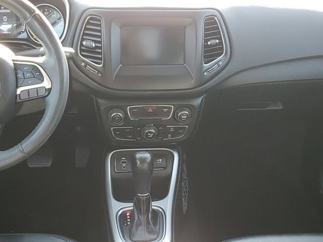 Used 2021 Jeep Compass Latitude FWD image 23