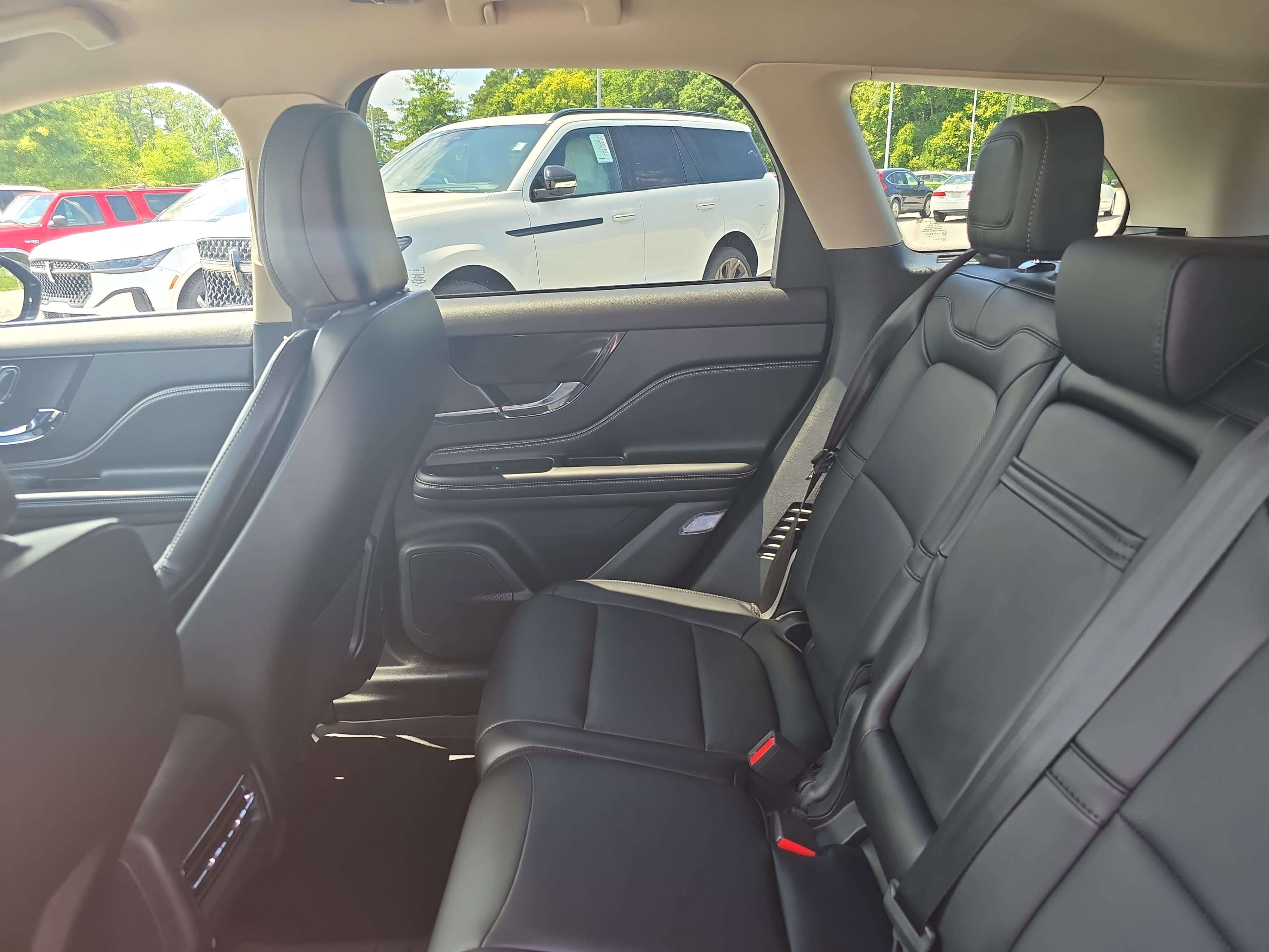 New 2026 Lincoln Corsair Premiere AWD/4WD image 13