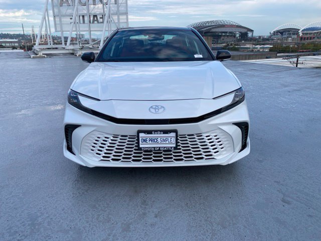 New 2026 Toyota Camry XSE w/ Premium Package AWD/4WD image 4